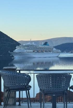 Perast Monte