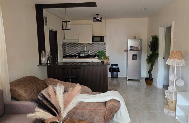 Perfect 2-bedroom apartment with AC near Cricket Stadium