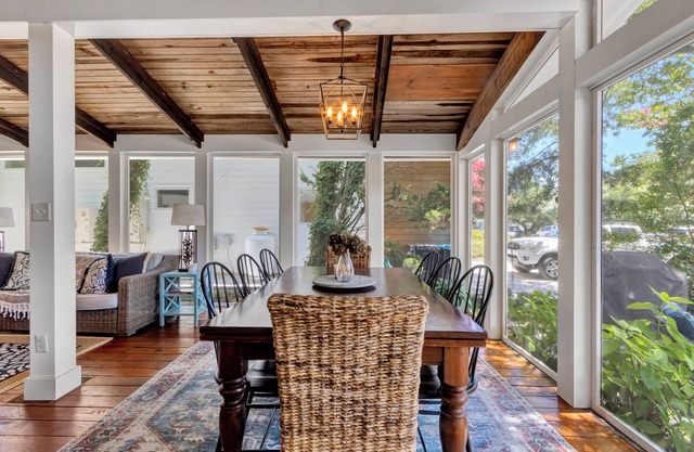 Perfect Beach Block Oasis w Pool