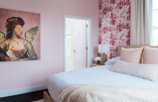 Perfect for Relaxation & Exploration in Birmingham's Heart! Pets Allowed