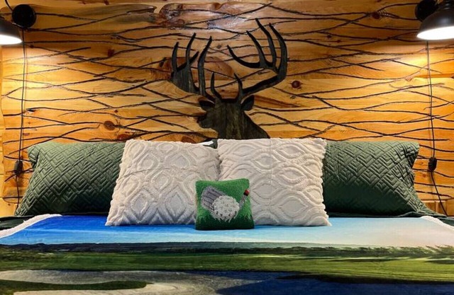 Perfect Getaway – Beautiful Cabin on Golf Course