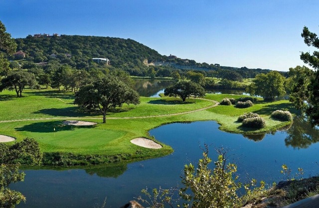 Perfect Golfer's Haven: High-End Resort With Championship On-site Course