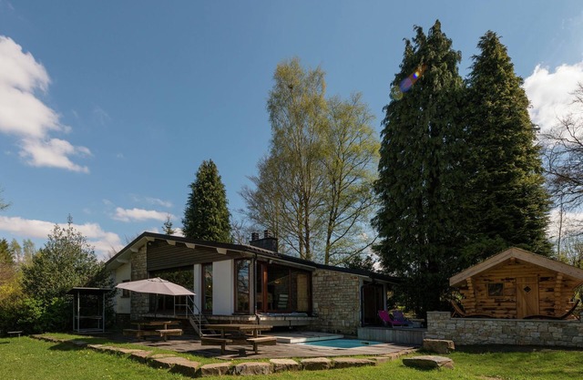 Acogedora casa de vacaciones en con Piscina