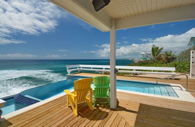 Perfect Island Getaway: Alligator & Mermaid