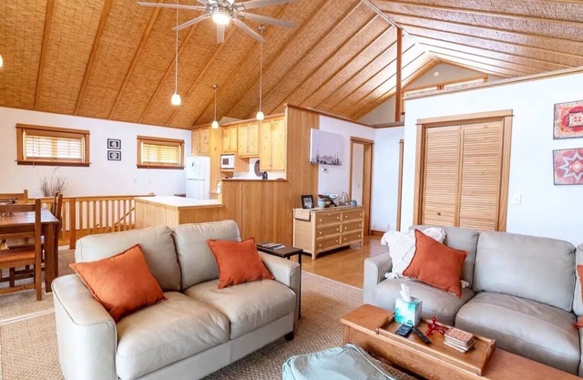 Perfect Mountain View Getaway in Historic Bisbee!