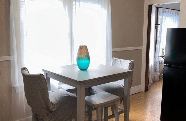 Perfect Place West Allis- Wisconsin Walking distance from State Fair Grounds