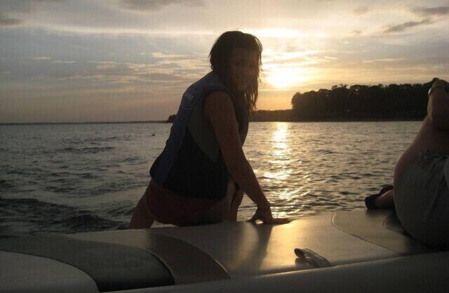 Perfecto "FRENTE AL AGUA" escapar para crear maravillosos recuerdos en el lago Sam Rayburn