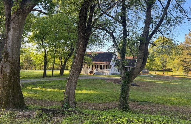 Perfect weekend getaway or extended stay close to everything