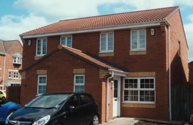 Perfectly placed 3 bed home in a peaceful close