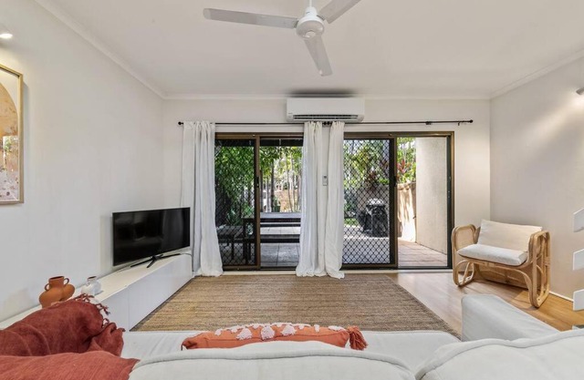 Perfectly positioned townhouse