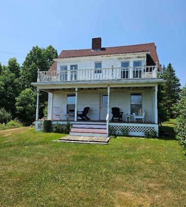 Perry Shore Road Cottage