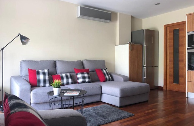 PERSEUS vivienda unifamiliar con terraza y jardín - WIFI - 3 habitaciones - 2 baños