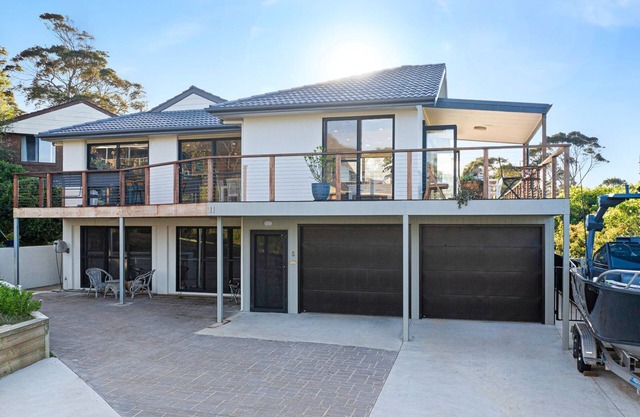 Pet friendly - 11 Warbler Crescent