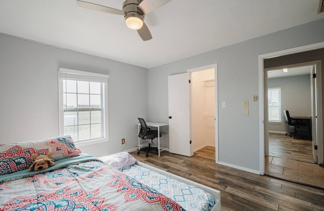 Pet-Friendly 3BR Furnished Home w/ Large Yard