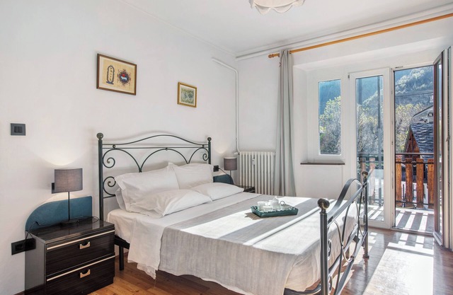 Apartamento 'Casa Tua - Arvier' con vistas a la montaña que admite mascotas