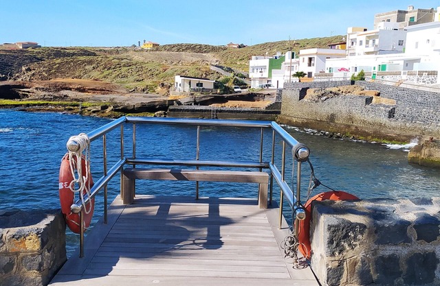 Apartamento que admite mascotas Piso Drago con vistas al mar, jardín y Wi-Fi
