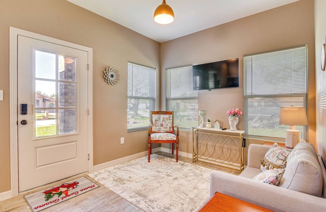 Pet-friendly Brownsville Apartment w/ Yard!