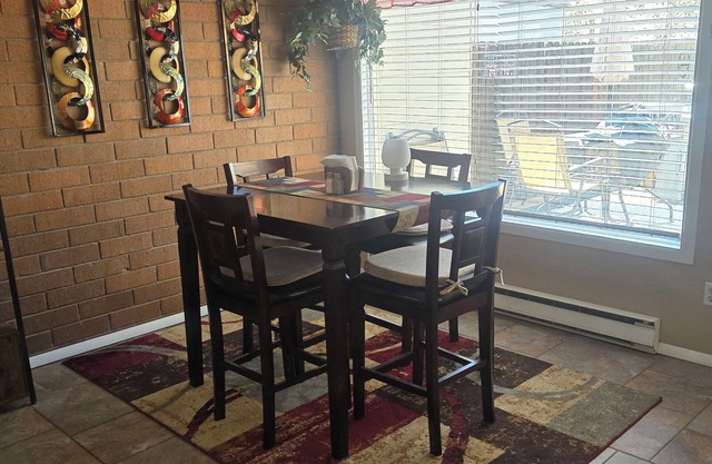 Pet friendly charming townhome near old town Grand Junction