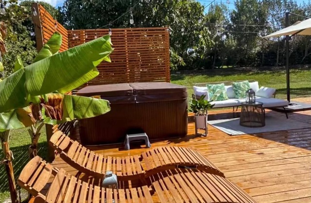 Pet-Friendly Estero Spacious House Near FGCU, Beaches, RSW Airport & Hertz
