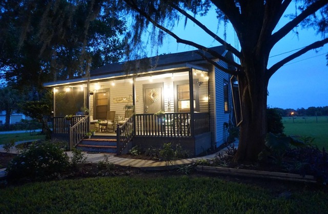 Celebrate the Holidays here! Pet friendly, fully fenced yard. Close to everything