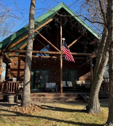 Pet-Friendly Garrison Retreat