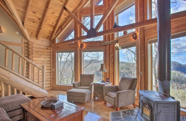 Pet-Friendly Highway Log Cabin w/ Lake View!
