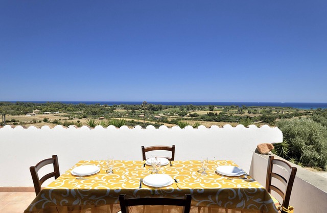 Casa de vacaciones que admite mascotas Vista Mare con vistas al mar, jardín y Wi-Fi