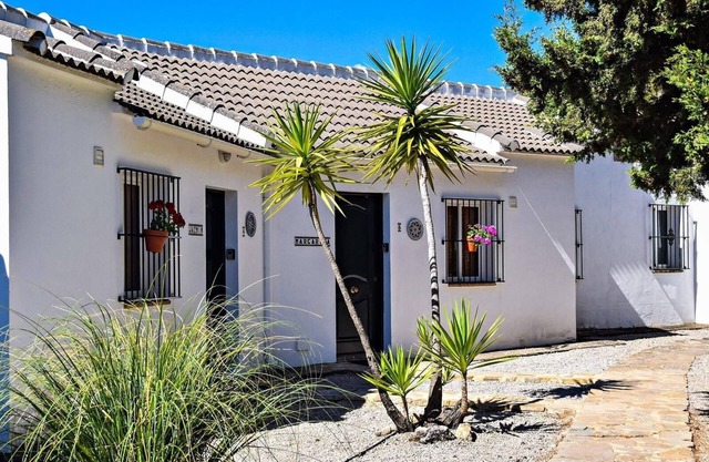 Casa de vacaciones "Romantic paradise 1" con piscina, jardín y Wi-Fi, admite mascotas
