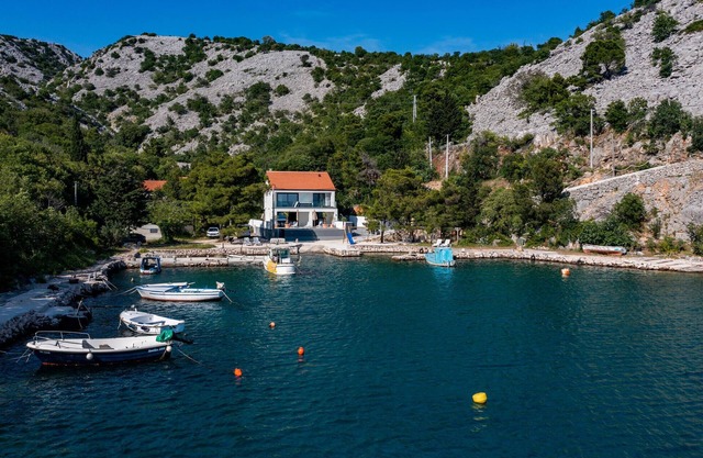 Casa que admite mascotas en Baric Draga