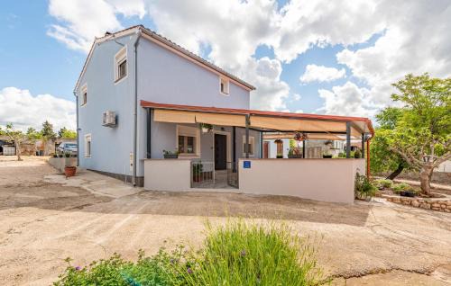 Pet Friendly Home In Banjevci With Wifi