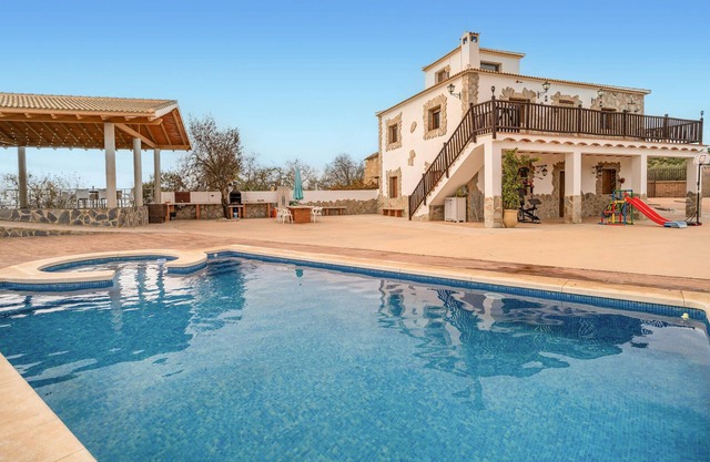 Casa que admite mascotas en Algarinejo