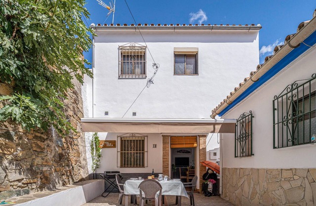 Increíble casa en Jubrique con cocina