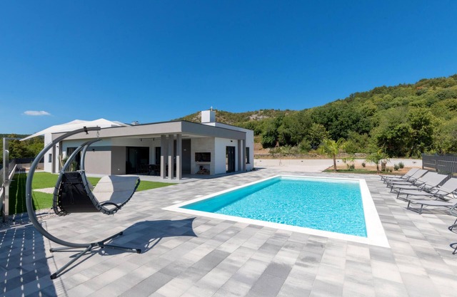 Casa que admite mascotas en Lovrec
