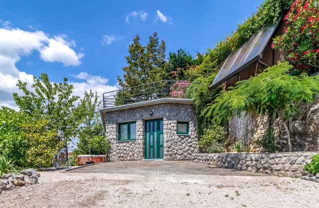 Increíble casa en Marinici con cocina