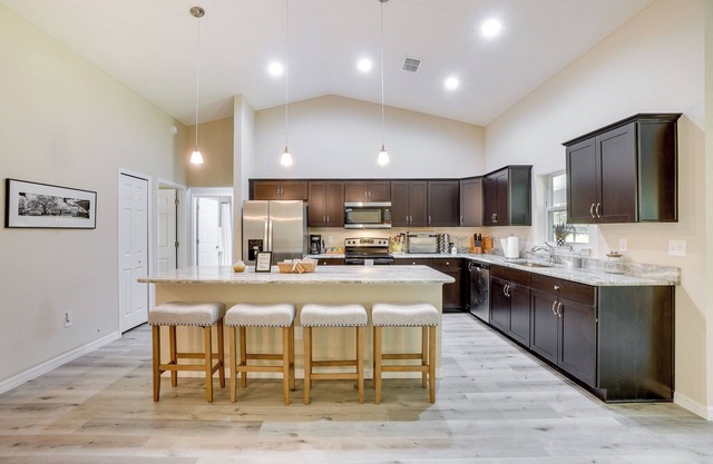 Pet-Friendly Home w/ Fenced Yard in Dunnellon