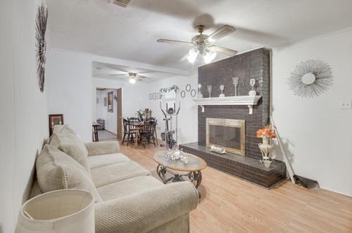 Pet-Friendly Jackson Home with Large Fenced Yard!