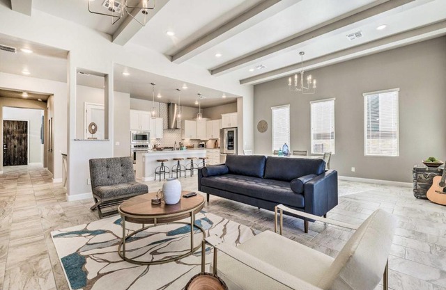 Pet-Friendly Las Cruces Home about 7 Mi to Dtwn!