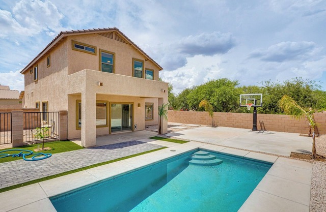 Pet-Friendly Marana Home: 20 Mi to Tucson!