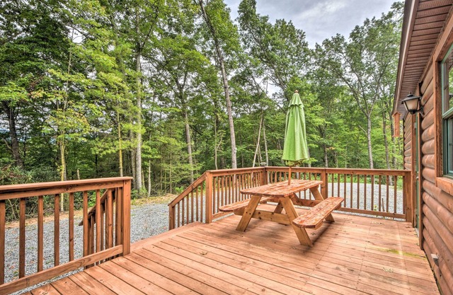 Pet-Friendly Marble Cabin w/ Deck, Grill, Fire Pit