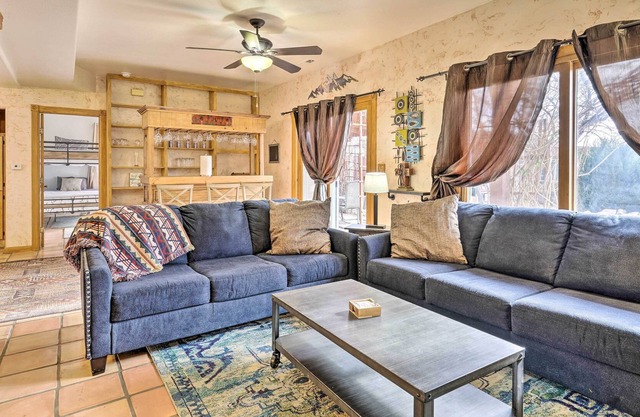 Pet-Friendly Pueblo Home: 13 Mi to Downtown