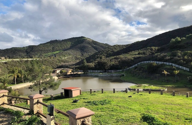 Pet Friendly Ranch - One Bedroom Apartment