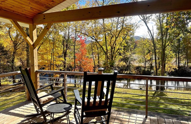 Pet-Friendly Riverfront Retreat w/ Hot Tub, Pool Table + Biltmore Pass