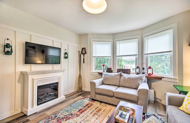 Pet-friendly Saranac Lake Retreat w/ Deck & Yard