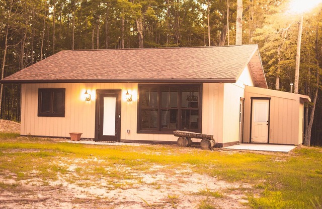 Pet Friendly-Secluded-Fire Pit-300mbps internet