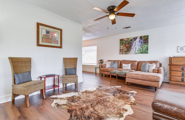 Pet-Friendly Texas Abode w/ Patio & Fenced-In Yard