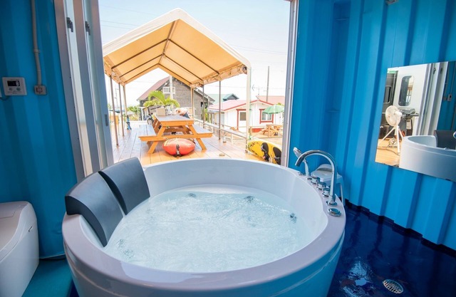 Pet OK Snorkel SUP Jacuzzi bath All include / Kunigami-gun Okinawa