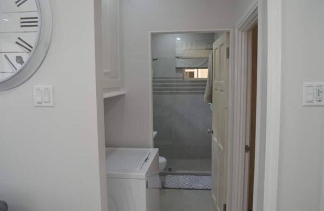 Lovely Townhouse with Pool 74B