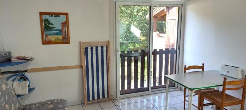 Petit Appartement dans les Arbres
