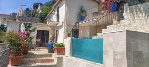 Petit coin de Paradis a cote de Monaco