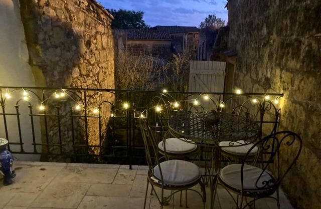 Petite Maison à l'Eglise - Saint-Pons-de-Mauchiens, Languedoc Roussillon